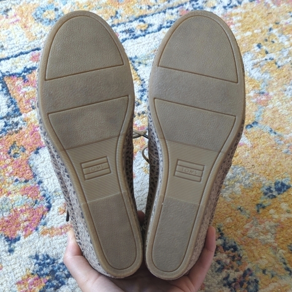 Toms Desert Chic Cheetah Printed Suede Lace Up Wedge Ankle Booties Tan Black 10 - Picture 15 of 16